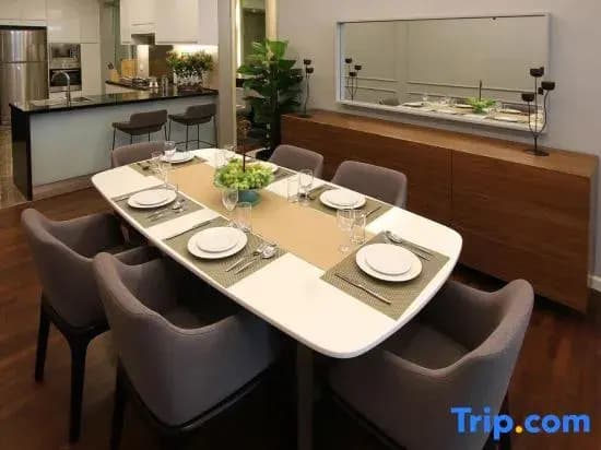 The Shore Residence Apartment - photo 2