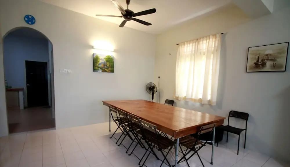 JusInn Homey Guesthouse - photo 12