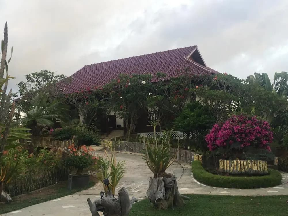 Singgahsana Villa - photo 12