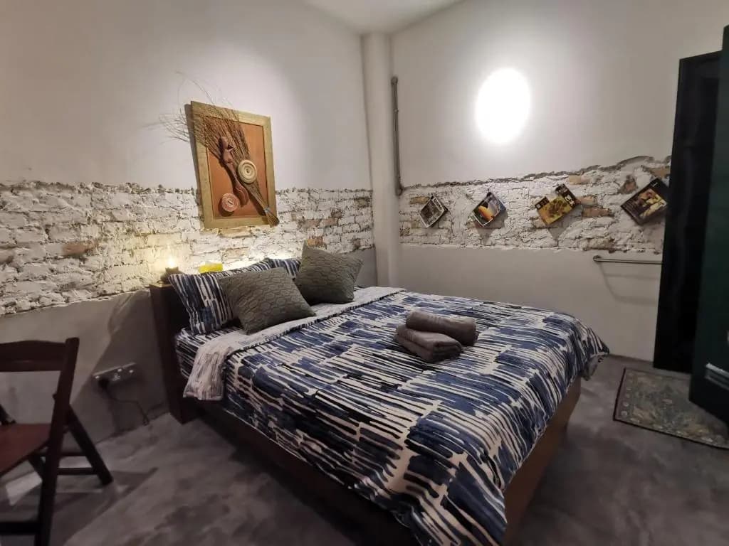 GENIEHOME No10 CLASSIC HOME 5BR6B free Wifi at SS2 PJ - photo 4