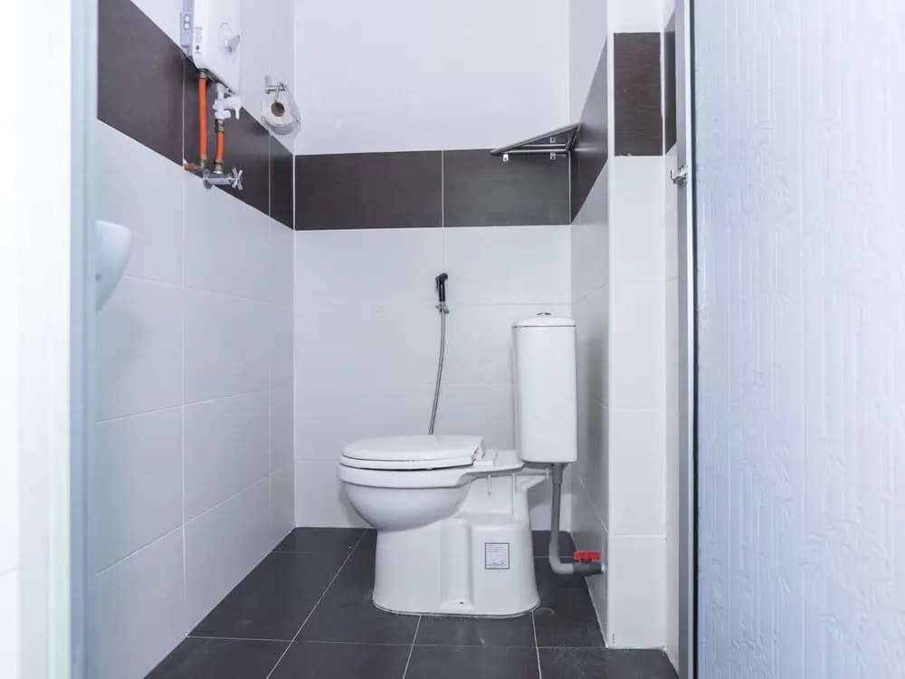OYO 1172 Hotel Shlyo - photo 10