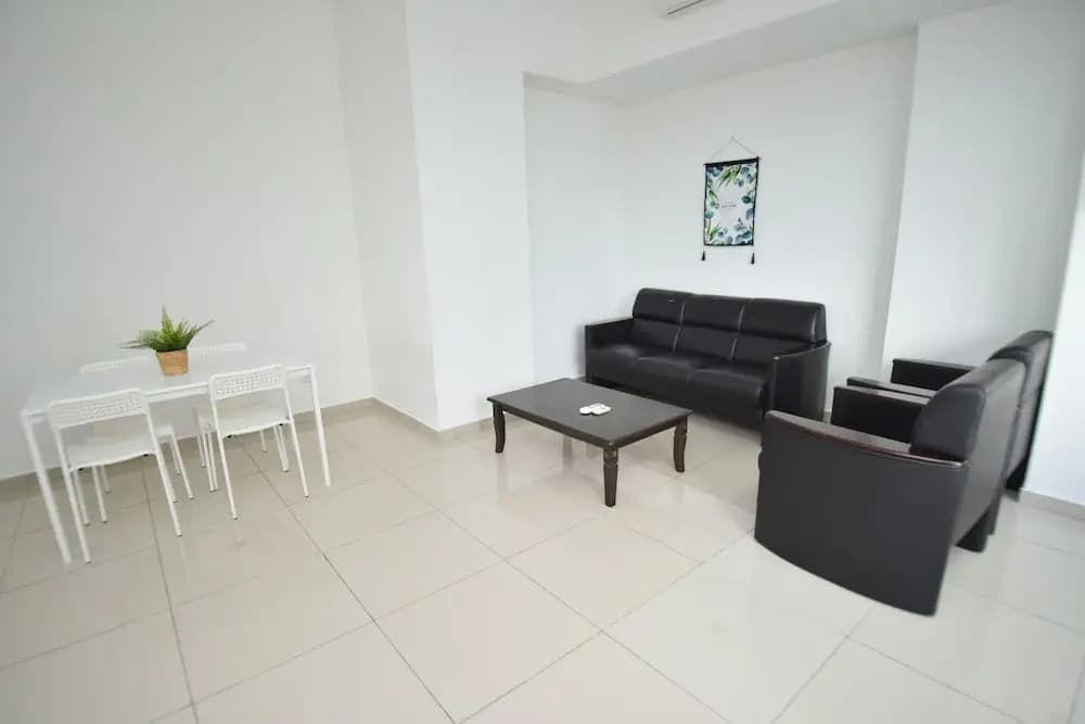 GT Home Encorp Strand Residence - photo 27