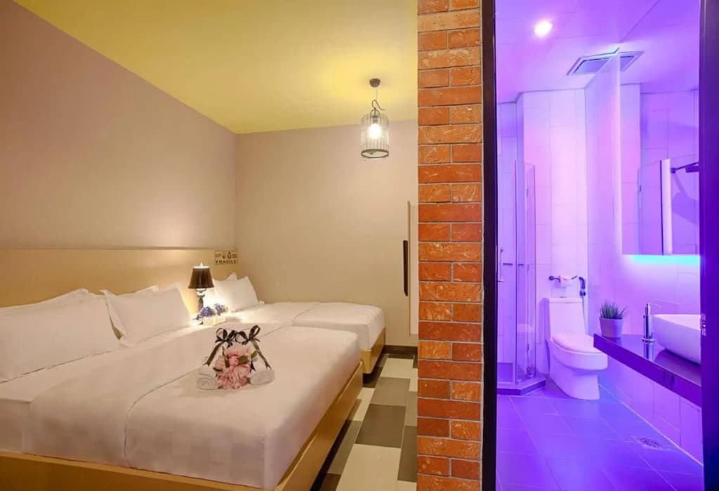 the youniQ Hotel - photo 4
