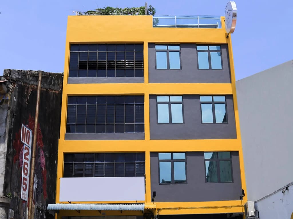 B Street Hotel - photo 1