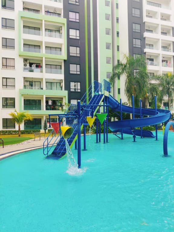 KT's Homestay-- Corner Unit - Manhattan Ipoh with Water Park for 6-9 Pax - photo 9