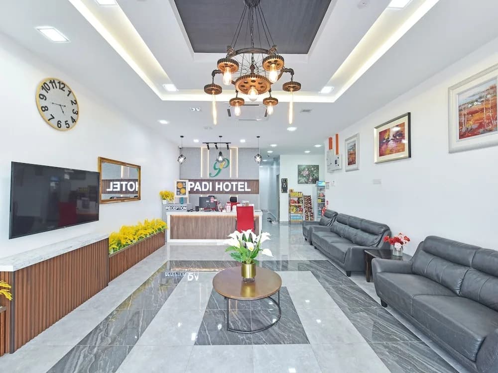 Capital O 90882 Padi Hotel - photo 2