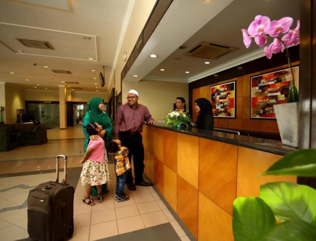 TH Hotel Kelana Jaya - photo 16