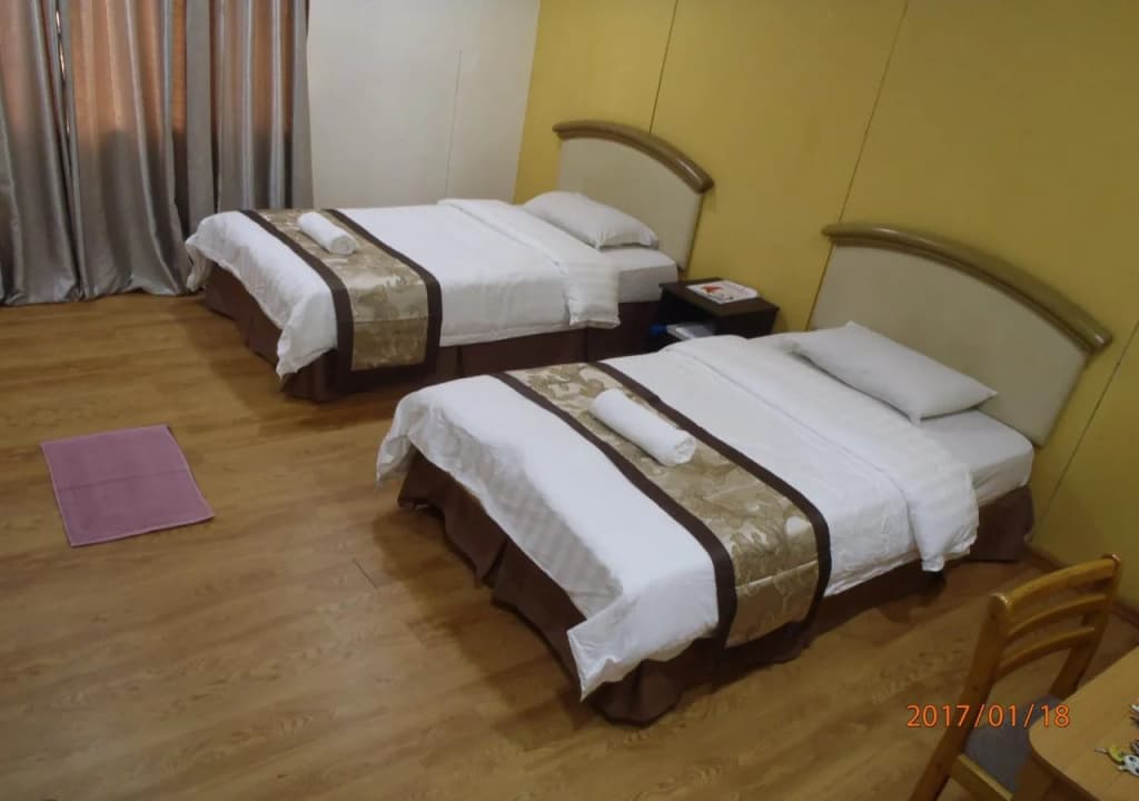 Sabrina Court Hotel - photo 40