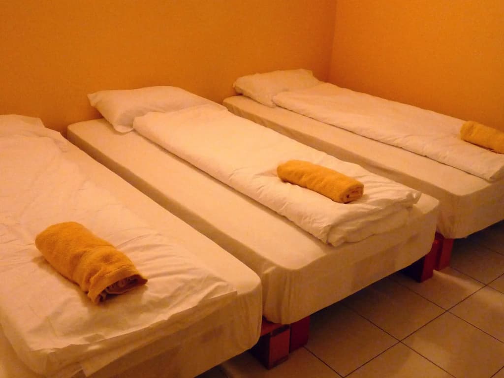 OYO 89880 Vstay 2 Guesthouse - photo 11
