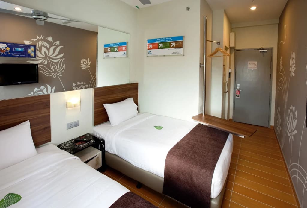 Tune Hotel - Danga Bay, Johor - photo 3