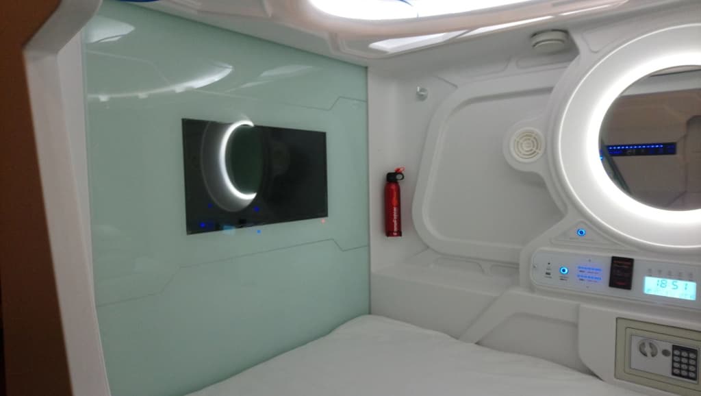 Stay With Me Capsules Hostel - photo 2