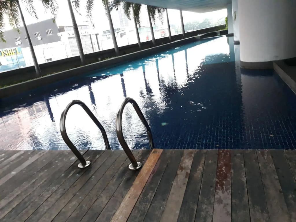 Luxury Service Suite At Taragon KL - photo 13