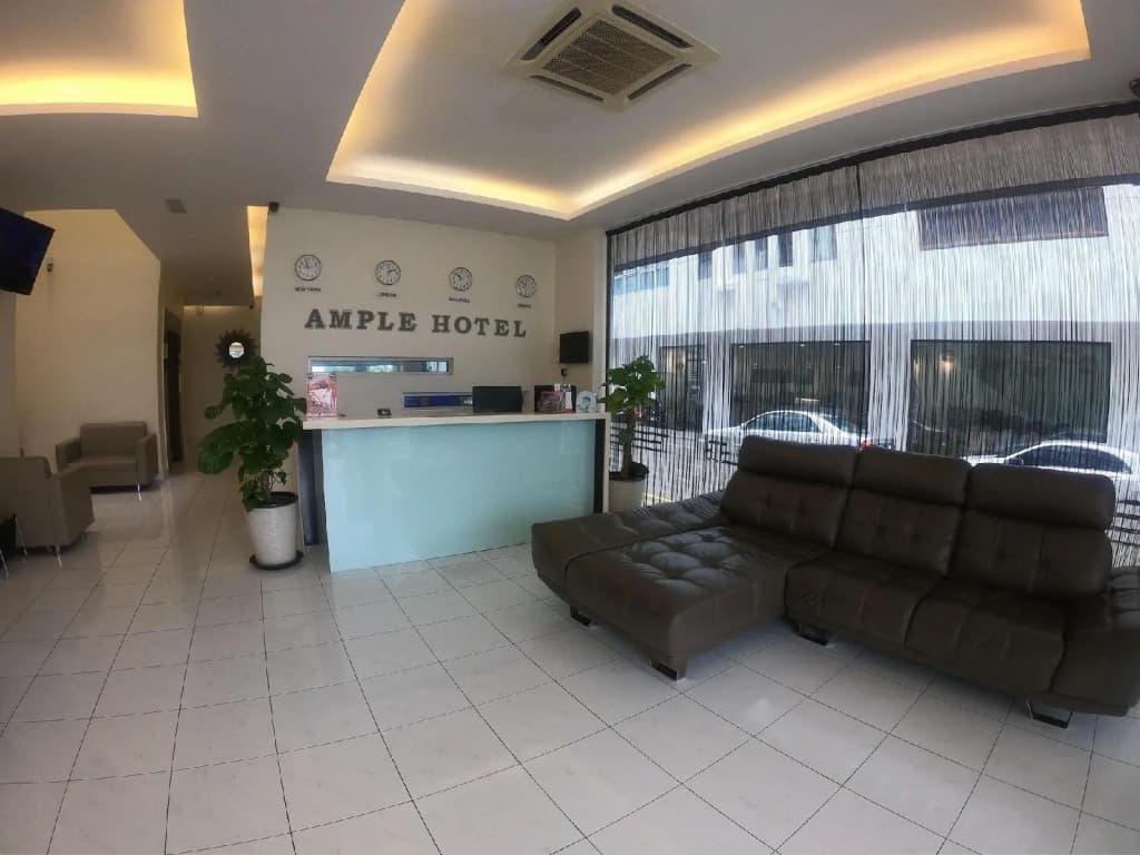 Ample Hotel - photo 2