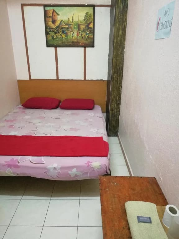 New Budget Inn Hotel - photo 12