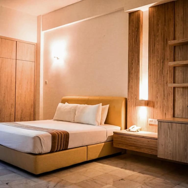 Stallions Suites Penang - photo 32