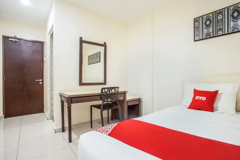 Oyo 89444 Sam Hotel - photo 3