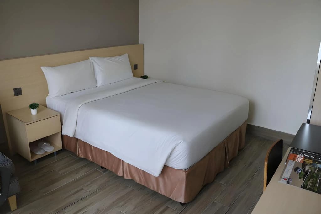 Pacific Express Hotel Central Market - photo 35