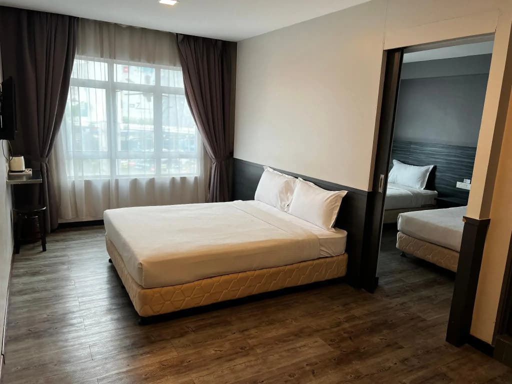 Signature Hotel - photo 21