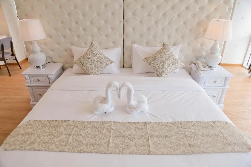 Top Holiday Hotel @ The Mines Seri Kembangan - photo 6