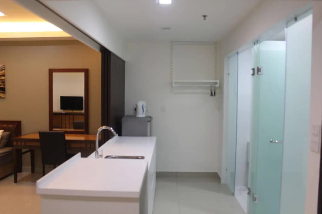 De Houz - Trefoil Setia Alam Home Stay - photo 2