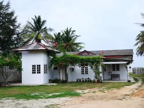 Ala Beach Lodge - photo 1