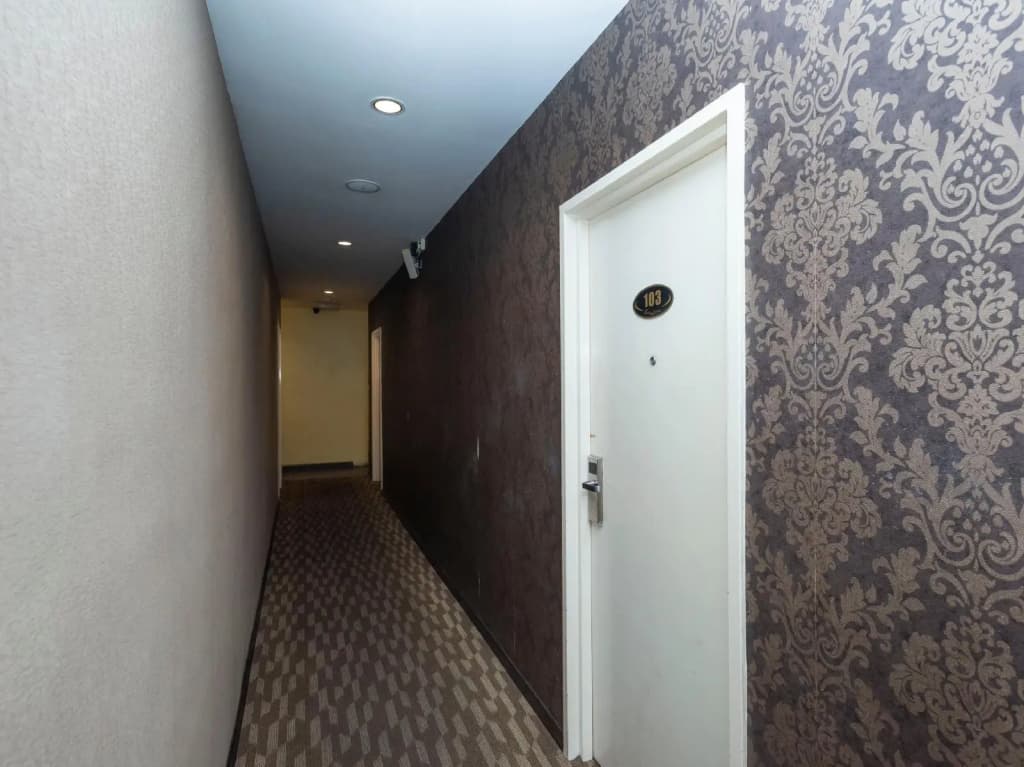 OYO 504 Hotel Aromas Kulai - photo 10