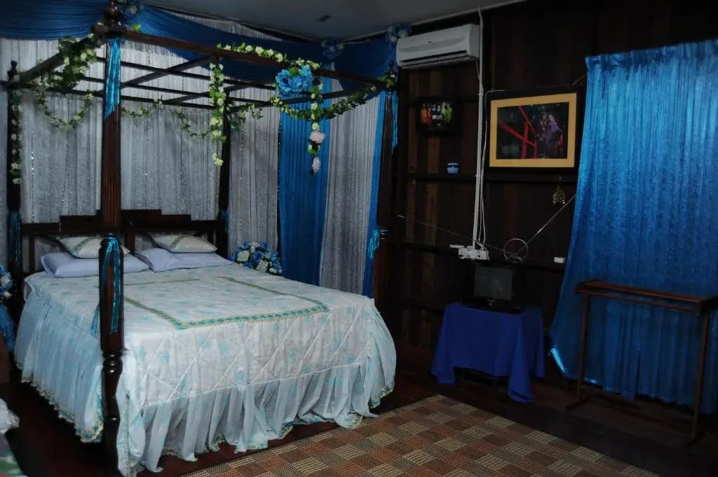 Min House Camp - photo 2
