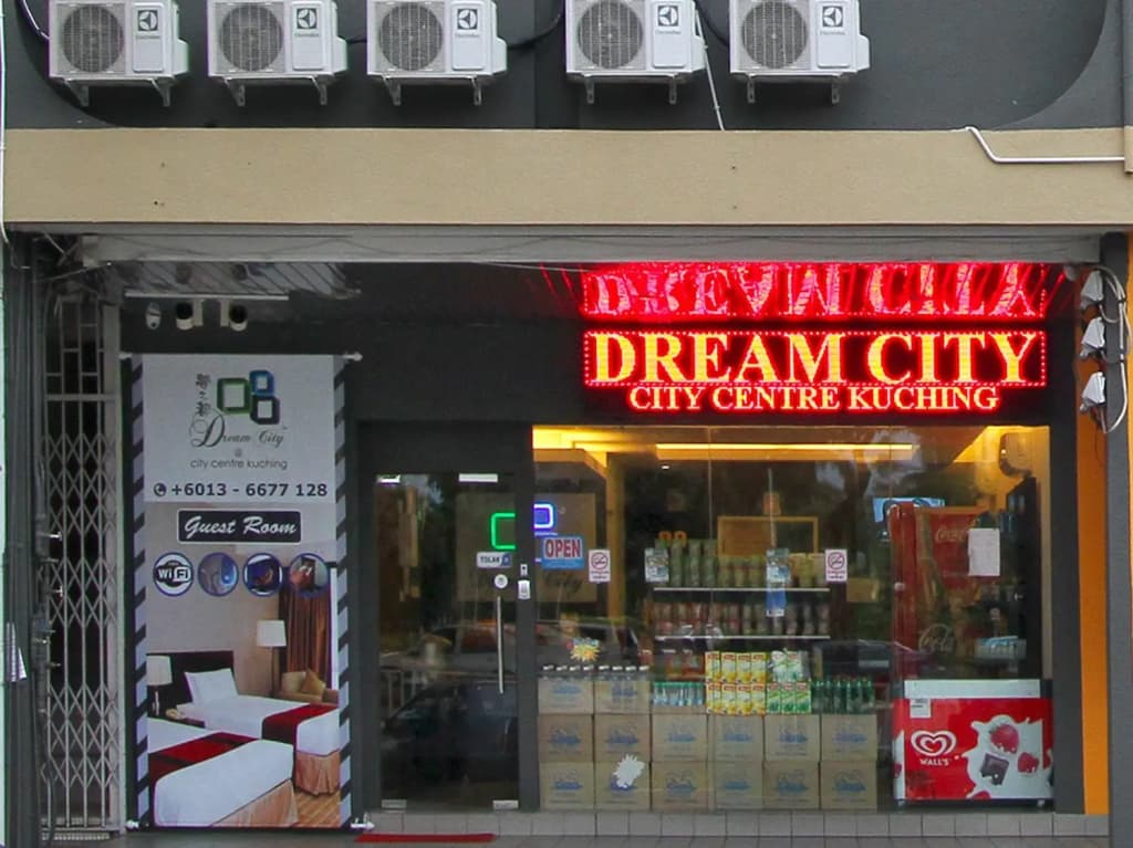 Dream City Hotel - photo 11