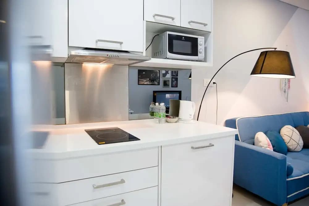 Summer Suites Residences By Plush - photo 29