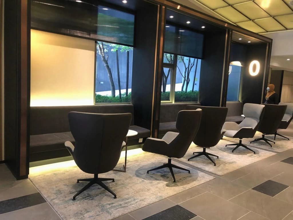Ceylonz Suites by Perfect Host - photo 3
