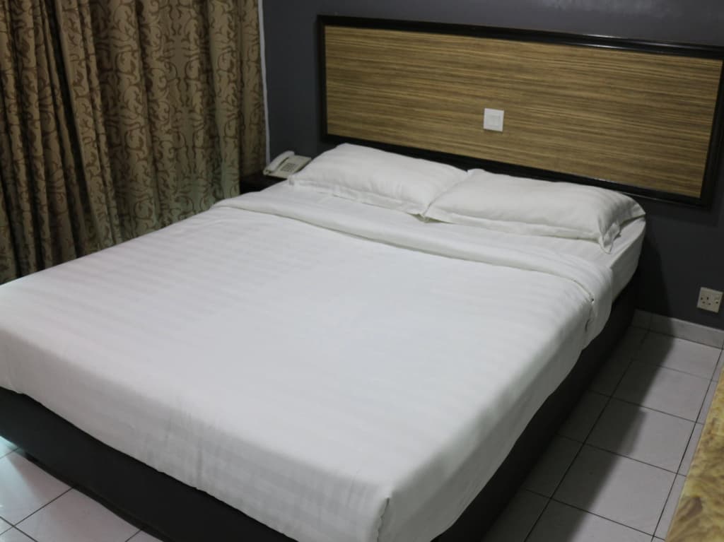 Subang Park Hotel - photo 2