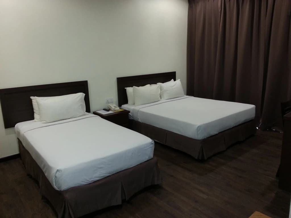 Hotel 22 Gurney - photo 4