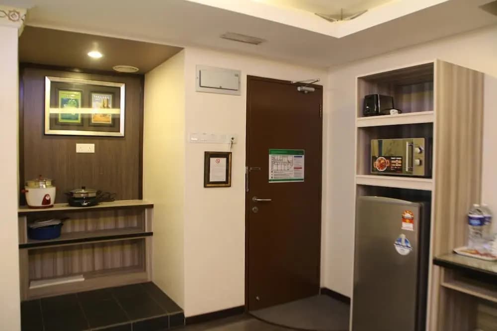 Shamrock Guest House - photo 12