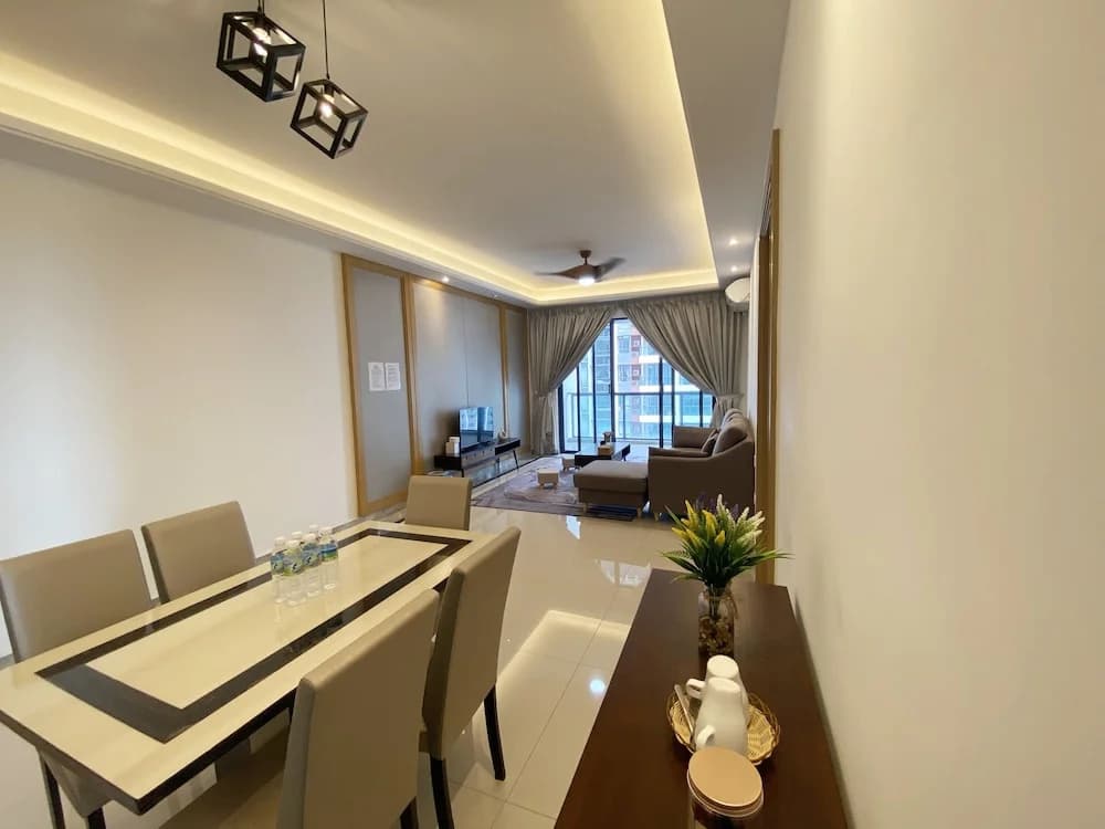 R&F TrexHomestay - photo 19