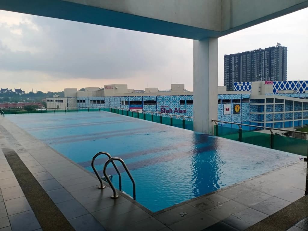 Homi Homestay Menara U2 - photo 14