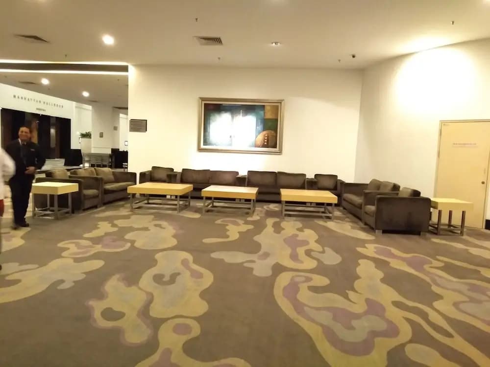 Grand Service Apartment at Times Square - photo 36