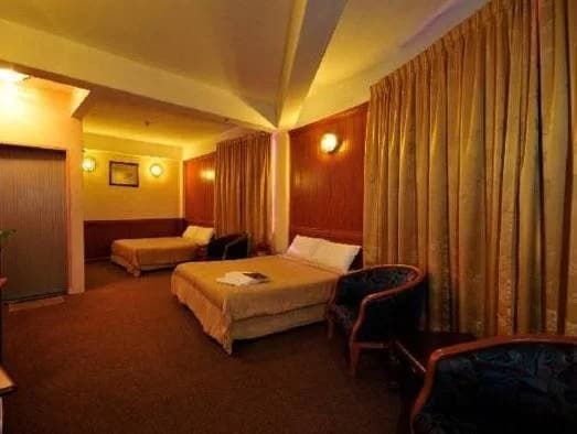 Selectstar Hotel Melaka - photo 11