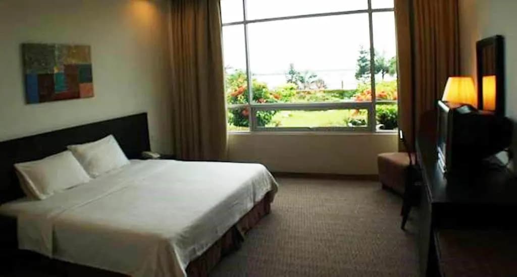 Straits View Hotel - photo 5