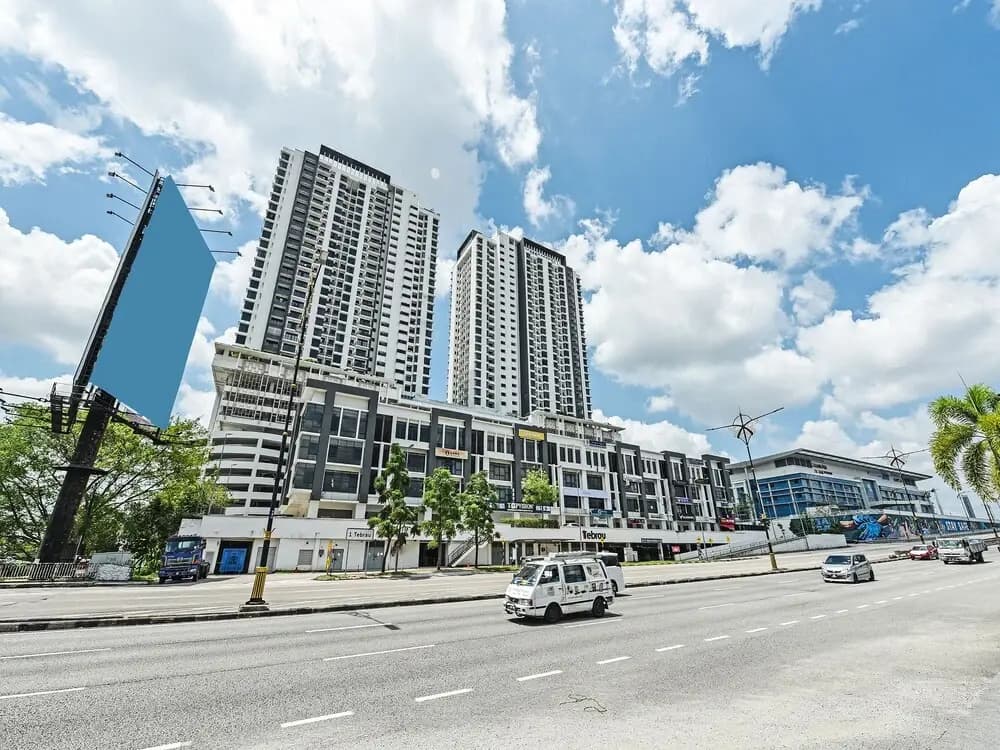 OYO HOME 90452 1 Tebrau Residence Jep - photo 17