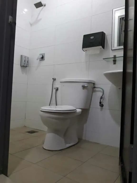 Green Hotel - photo 11