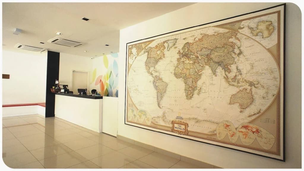 Merlin Hotel - photo 13