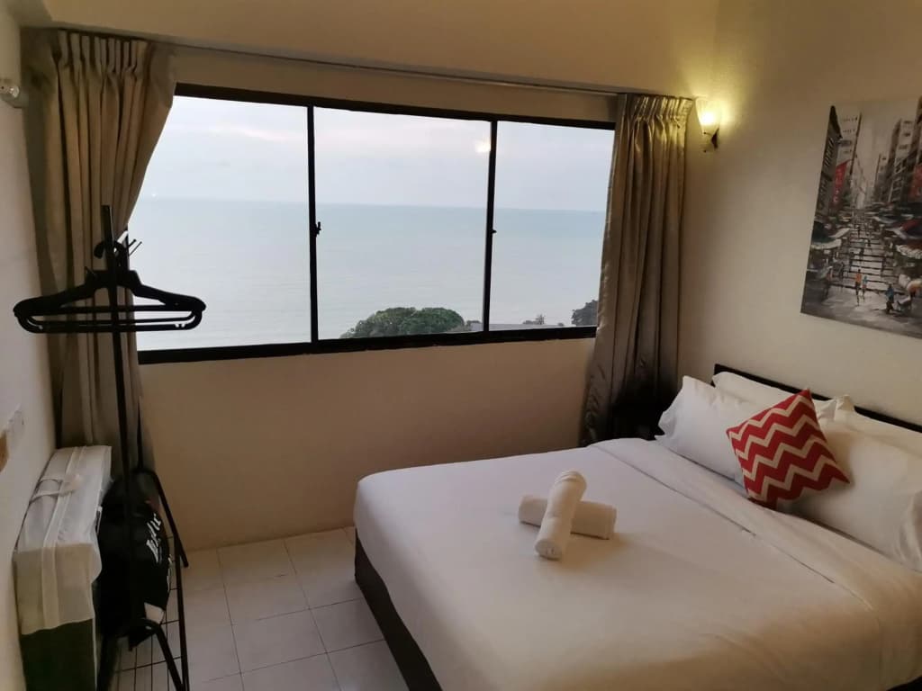 InvincibleSeaview Batu Ferrighi Sri Sayang 無敵海景 2-5 - photo 2