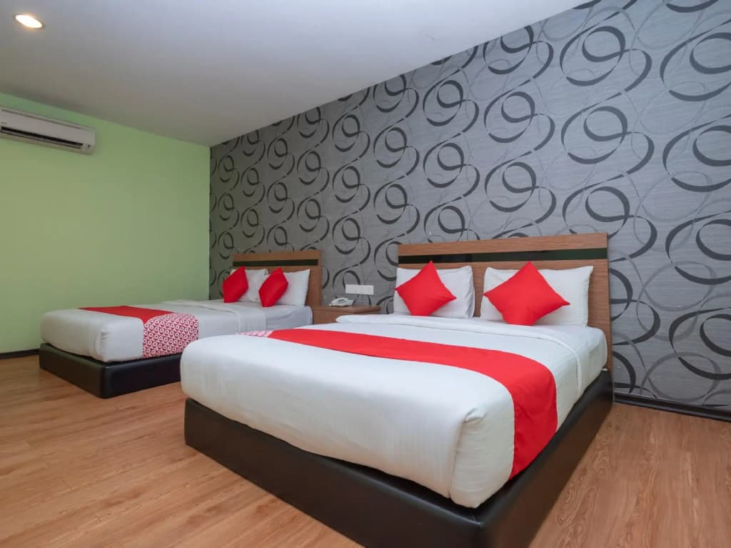 OYO 504 Hotel Aromas Kulai - photo 7