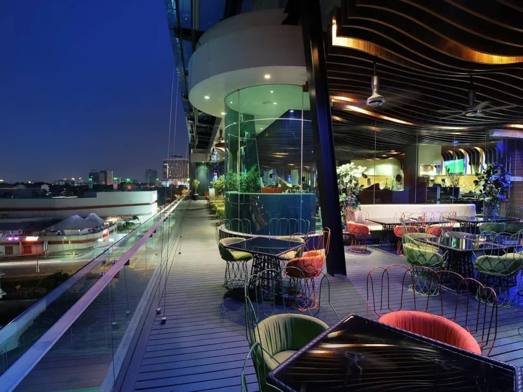 Sunday Hotel Subang - photo 16