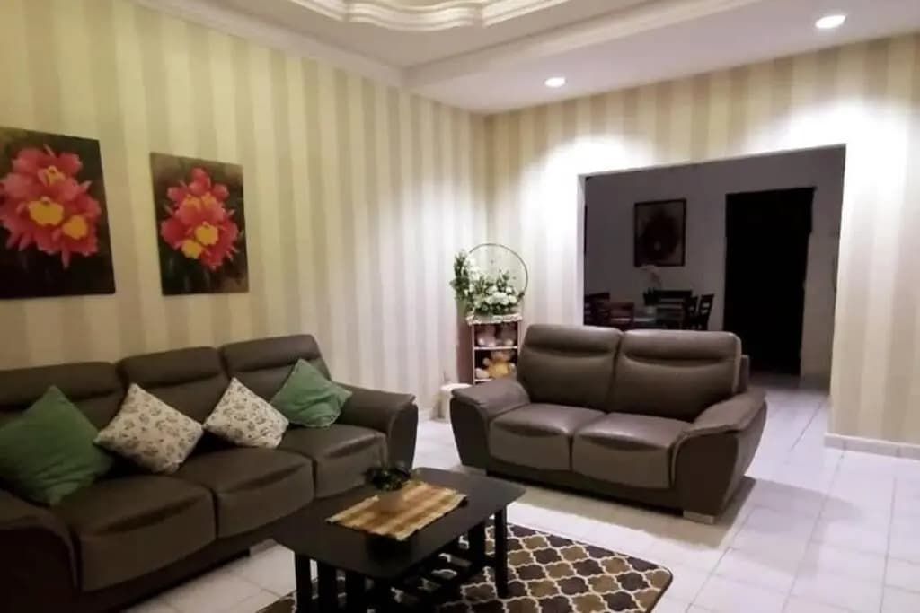 Orked Aeridina Homestay Puchong - photo 8