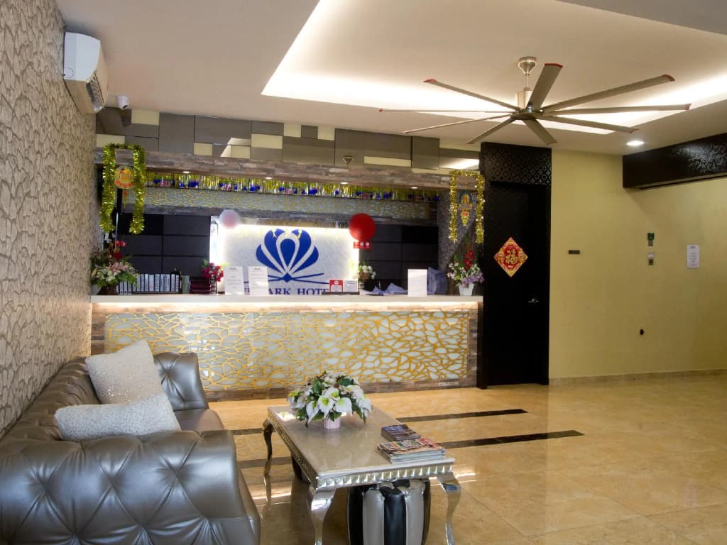 Elmark Hotel Johor - photo 2