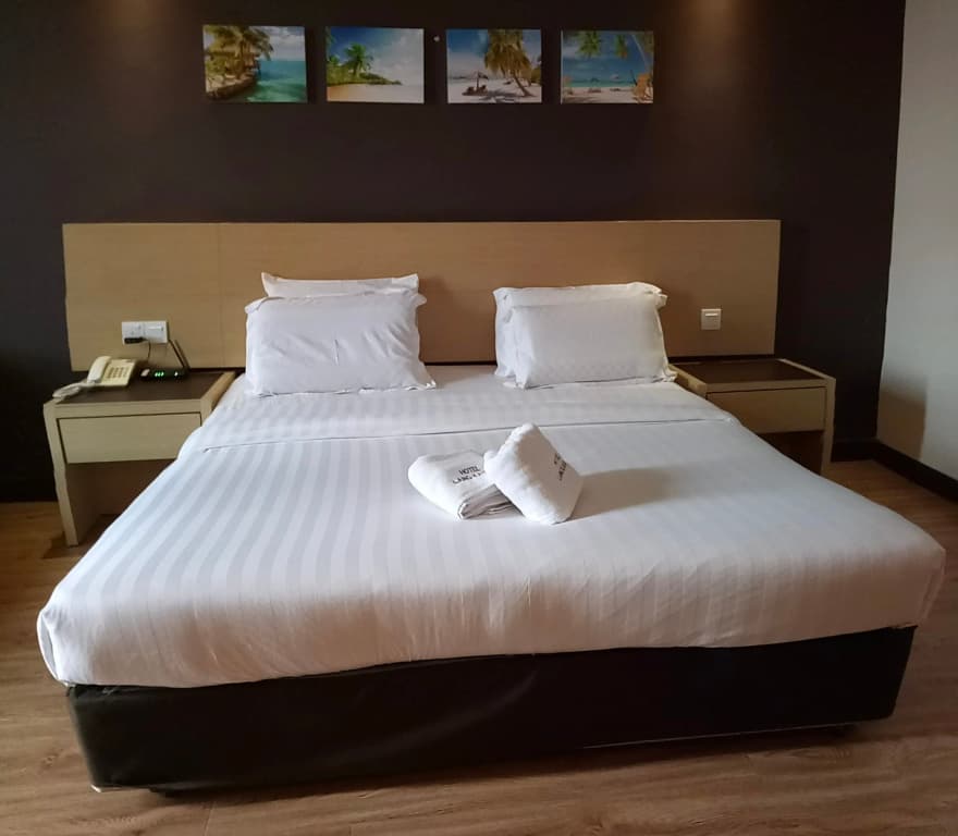 Hotel Langkasuka - photo 1