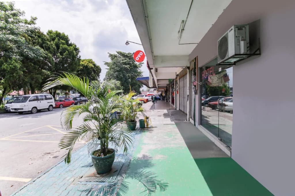 Hotel Foong Inn Dengkil - photo 8