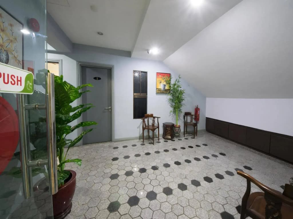 OYO Rooms Pudu Indian Temple - photo 10