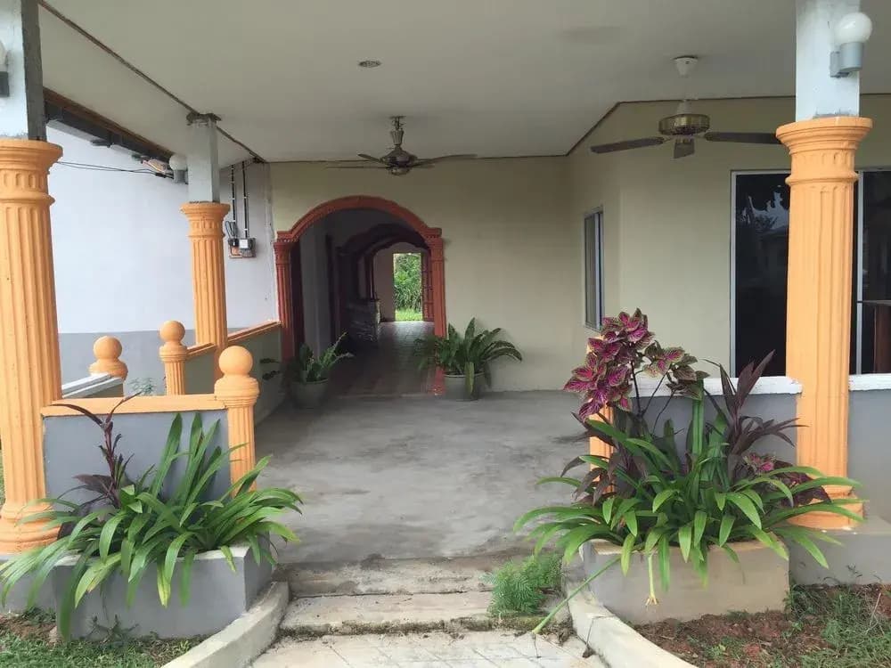 Bohok Guesthouse - photo 16